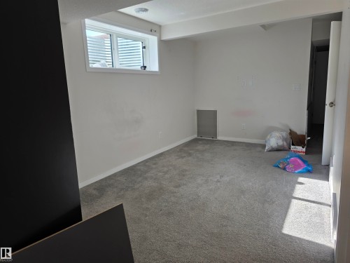 Fort Saskatchewan, AB - Indoor Photo Showing Other Room