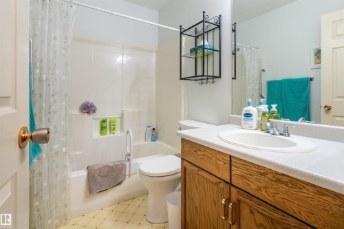 48 3311 58 Street, Edmonton, AB - Indoor Photo Showing Bathroom