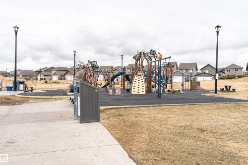 4613 Crabapple Run Run, Edmonton, AB - Outdoor