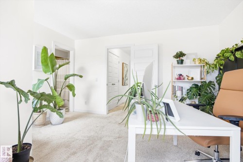 2061 Trumpeter Way, Edmonton, AB - Indoor