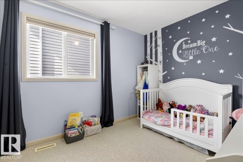6072 Stanton Drive, Edmonton, AB - Indoor Photo Showing Bedroom
