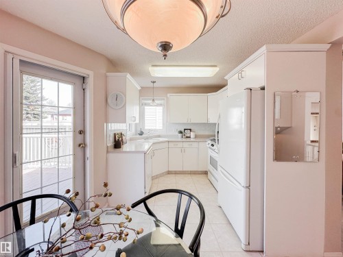 67 Arcand Drive, St. Albert, AB - Indoor Photo Showing Kitchen