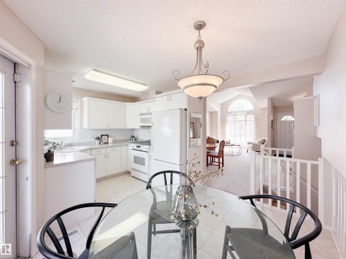 67 Arcand Drive, St. Albert, AB - Indoor