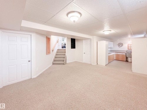 67 Arcand Drive, St. Albert, AB - Indoor