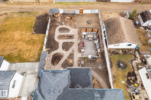5016 44 Ave, Calmar, AB - Outdoor