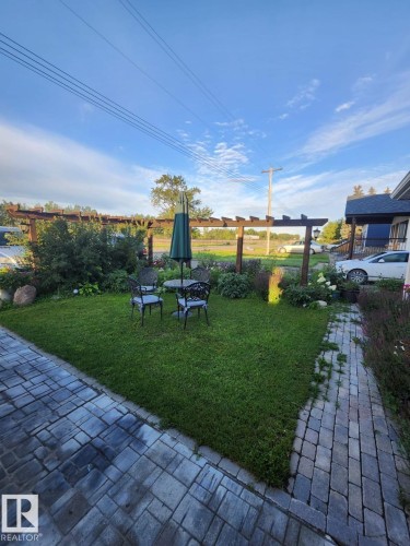 5016 44 Ave, Calmar, AB - Outdoor