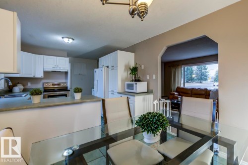 16012 88 Avenue, Edmonton, AB 