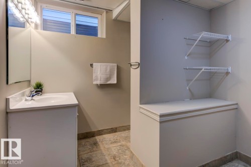 16012 88 Avenue, Edmonton, AB 