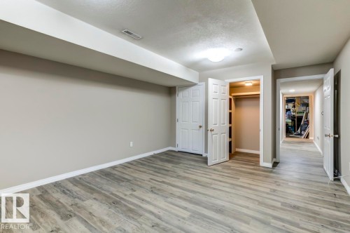 16012 88 Avenue, Edmonton, AB 