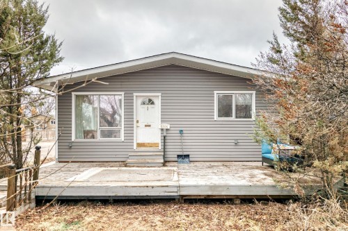 5204 112 Avenue Nw, Edmonton, AB - Outdoor