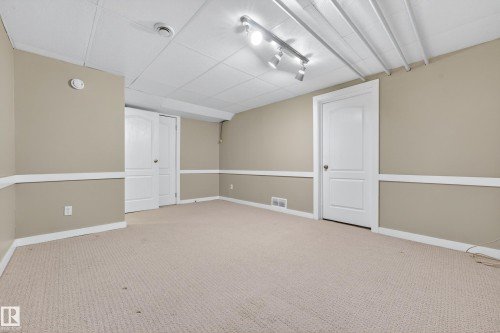 1556 69 Street, Edmonton, AB - Indoor Photo Showing Other Room