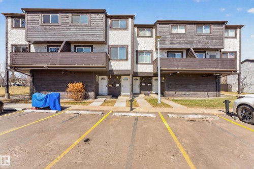 1556 69 Street, Edmonton, AB - Outdoor With Facade
