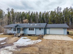 18 51515 RGE ROAD 32 A  Rural Parkland County, AB T0E 0N0