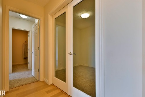 906 9020 Jasper Avenue, Edmonton, AB - Indoor Photo Showing Other Room