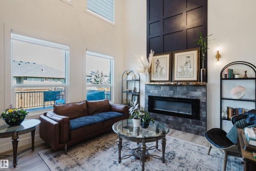164 Hemingway Crescent, Spruce Grove, AB - Indoor Photo Showing Living Room With Fireplace