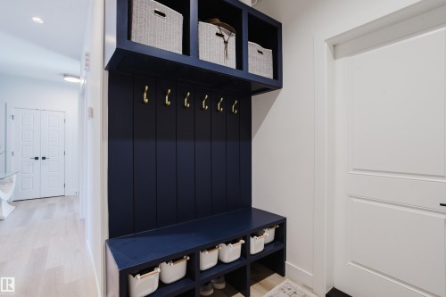 164 Hemingway Crescent, Spruce Grove, AB - Indoor Photo Showing Other Room