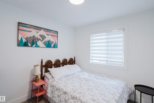 164 Hemingway Crescent, Spruce Grove, AB - Indoor Photo Showing Bedroom