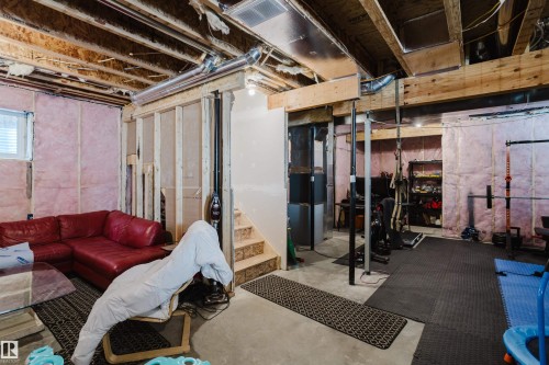 164 Hemingway Crescent, Spruce Grove, AB - Indoor Photo Showing Basement