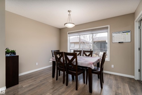 3199 Carpenter Landing Landing, Edmonton, AB - Indoor Photo Showing Dining Room