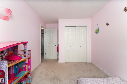 3199 Carpenter Landing Landing, Edmonton, AB - Indoor Photo Showing Bedroom
