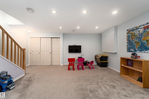 3199 Carpenter Landing Landing, Edmonton, AB - Indoor Photo Showing Other Room