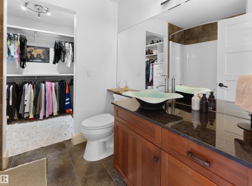 112 Windermere Drive, Edmonton, AB - Indoor Photo Showing Bathroom
