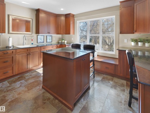 112 Windermere Drive, Edmonton, AB - Indoor Photo Showing Kitchen