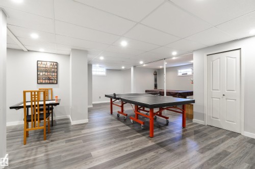 445 Whiston Way, Edmonton, AB - Indoor
