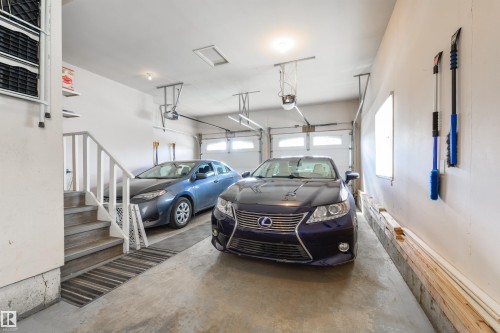 445 Whiston Way, Edmonton, AB - Indoor Photo Showing Garage