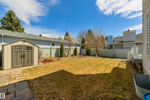 445 Whiston Way, Edmonton, AB - Outdoor