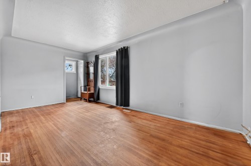 12319 102 Street, Edmonton, AB - Indoor Photo Showing Other Room