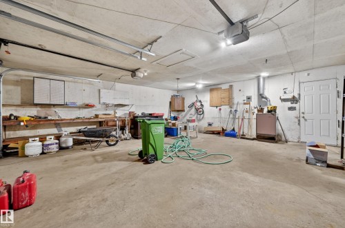 12319 102 Street, Edmonton, AB - Indoor Photo Showing Garage