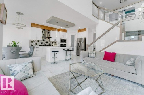 3521 5A Avenue, Edmonton, AB - Indoor