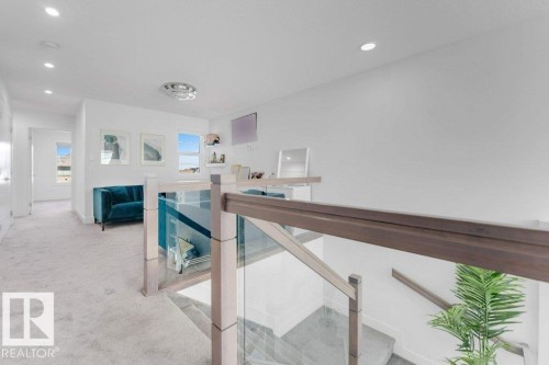 3521 5A Avenue, Edmonton, AB - Indoor Photo Showing Other Room