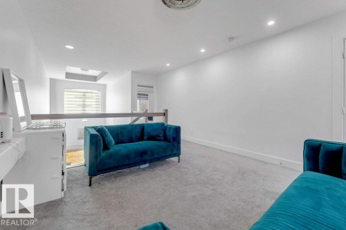 3521 5A Avenue, Edmonton, AB - Indoor