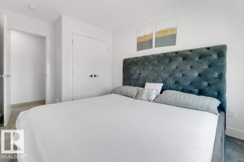 3521 5A Avenue, Edmonton, AB - Indoor Photo Showing Bedroom