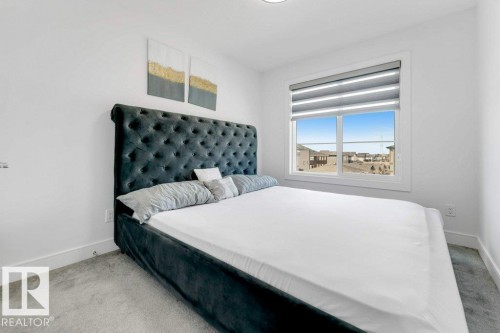 3521 5A Avenue, Edmonton, AB - Indoor Photo Showing Bedroom