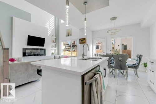 3521 5A Avenue, Edmonton, AB - Indoor Photo Showing Kitchen With Double Sink