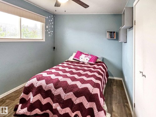 5025 54 Street, Glendon, AB - Indoor Photo Showing Bedroom