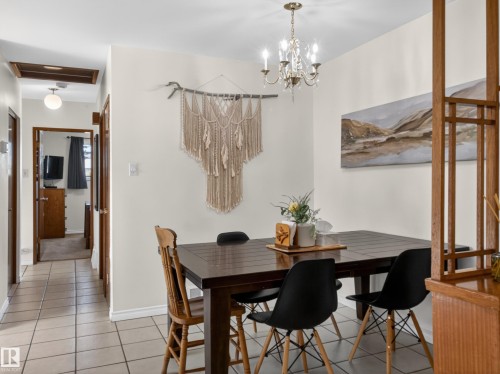 7214 78 Avenue, Edmonton, AB - Indoor Photo Showing Dining Room