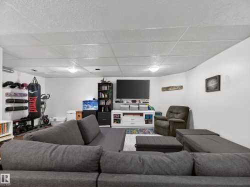 7214 78 Avenue, Edmonton, AB - Indoor Photo Showing Basement