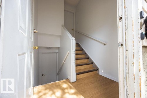 12822 123 Street, Edmonton, AB - Indoor Photo Showing Other Room