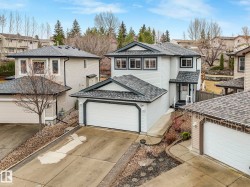 224 HYNDMAN Crescent  Edmonton, AB T5A 5H9