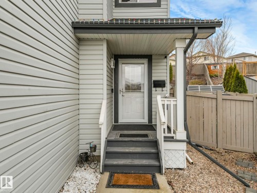 224 Hyndman Crescent, Edmonton, AB - Outdoor