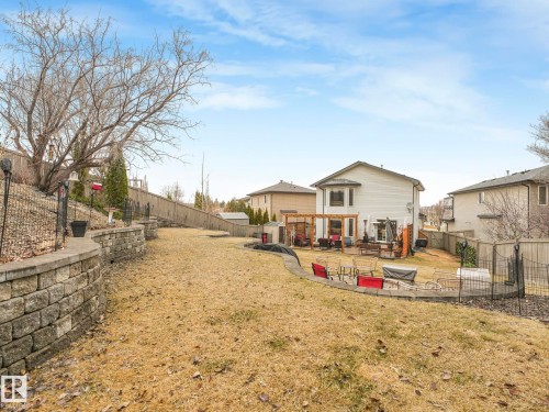 224 Hyndman Crescent, Edmonton, AB - Outdoor With Deck Patio Veranda