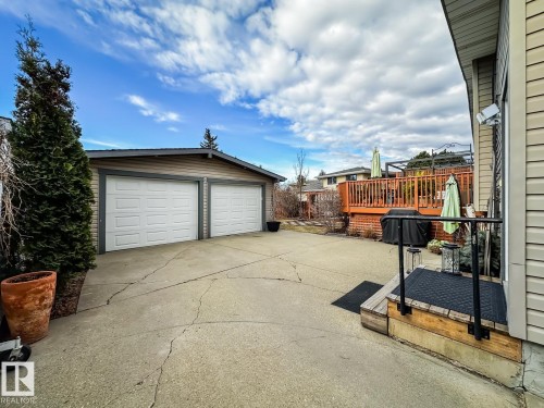 10811 43 Avenue, Edmonton, AB - Outdoor With Exterior