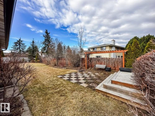 10811 43 Avenue, Edmonton, AB - Outdoor
