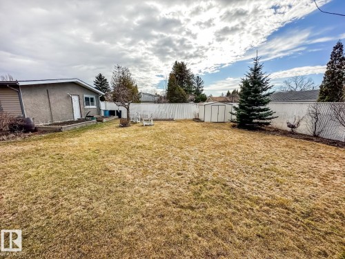 10811 43 Avenue, Edmonton, AB - Outdoor