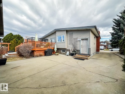 10811 43 Avenue, Edmonton, AB - Outdoor With Deck Patio Veranda