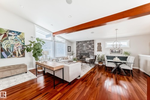 10811 43 Avenue, Edmonton, AB - Indoor With Fireplace